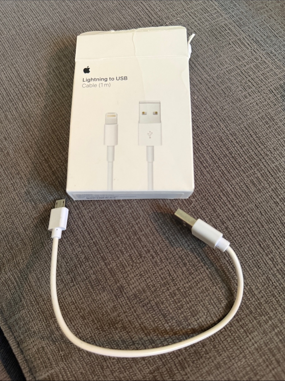 Apple White Lightning to USB Cable (1m)